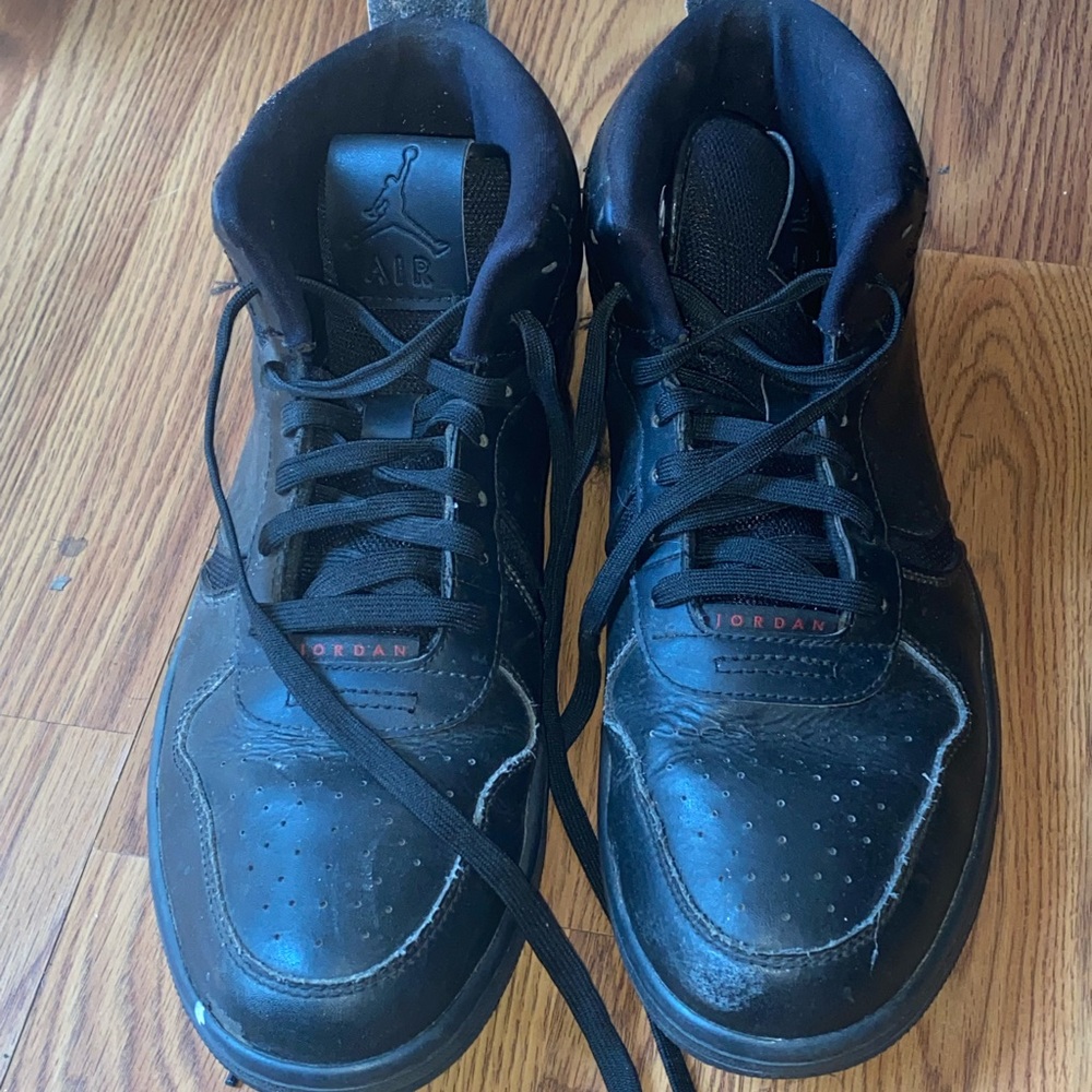 Nike Mens black Jordan’s